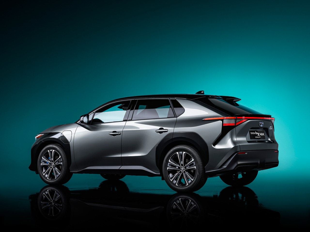 Svetovna premiera koncepta Toyota bZ4X